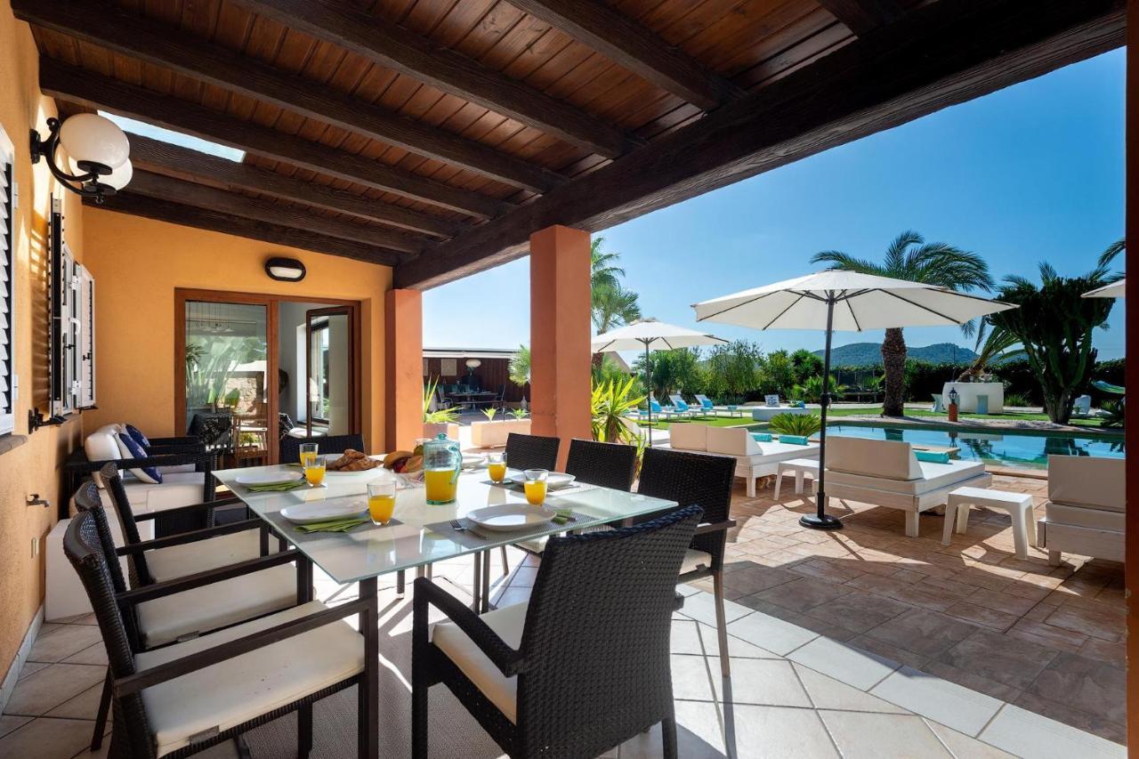 Serena Villa Sant Francesc de s'Estany Exterior foto