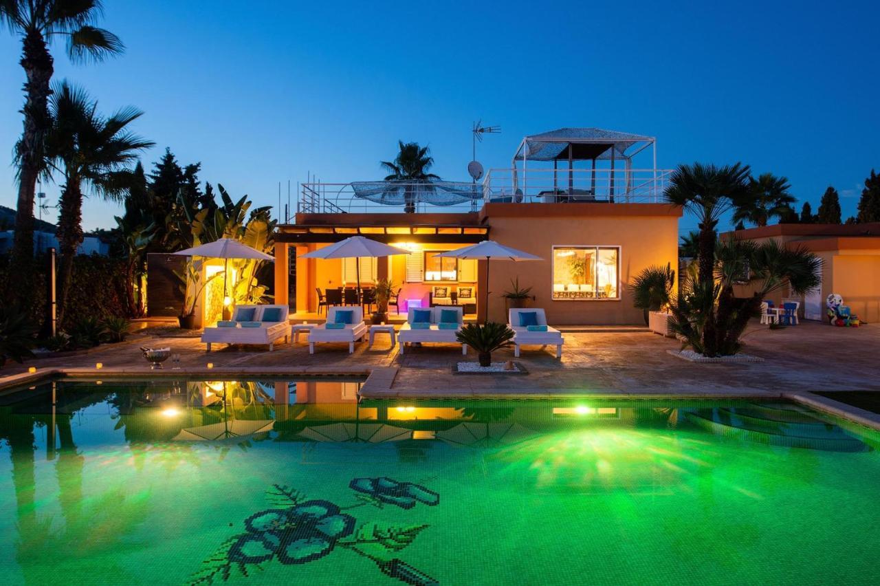 Serena Villa Sant Francesc de s'Estany Exterior foto